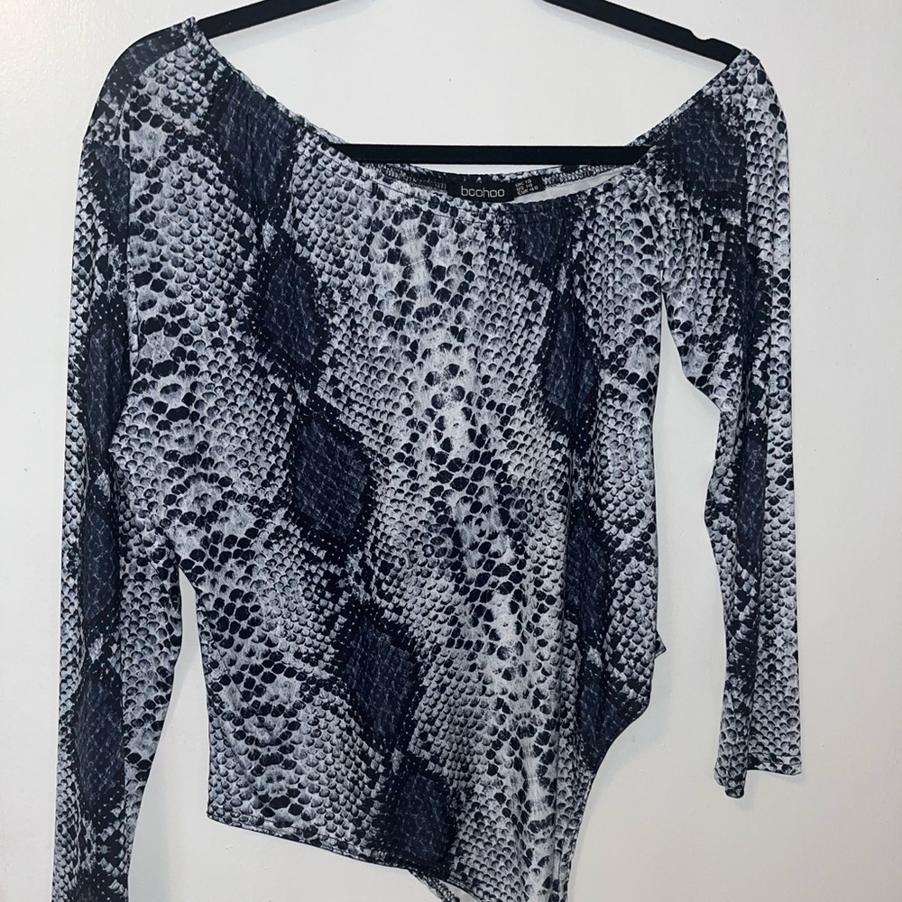 Never worn one shoulder bodysuit.